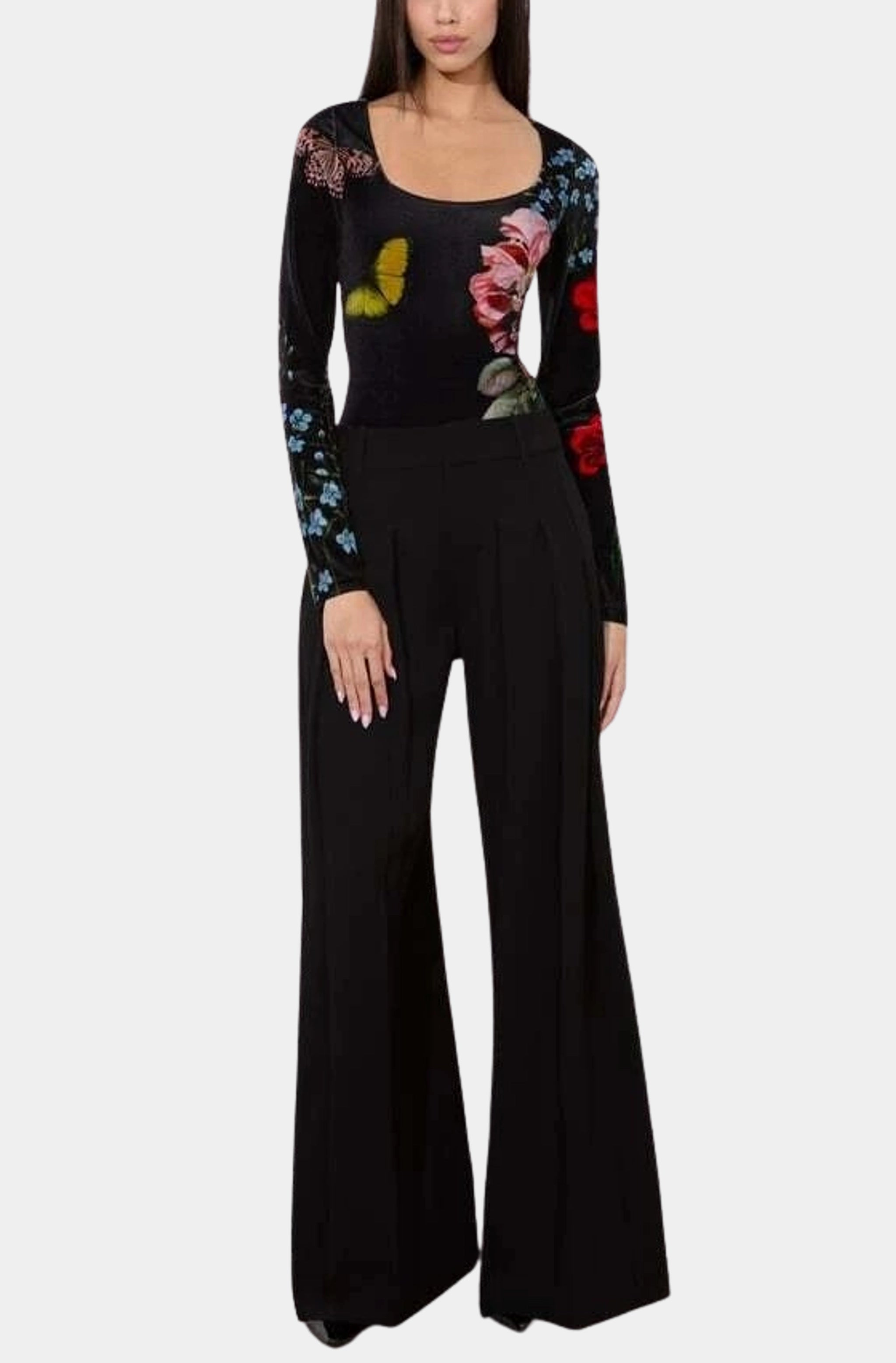 Delaina Scoop Neck Long Sleeve Top