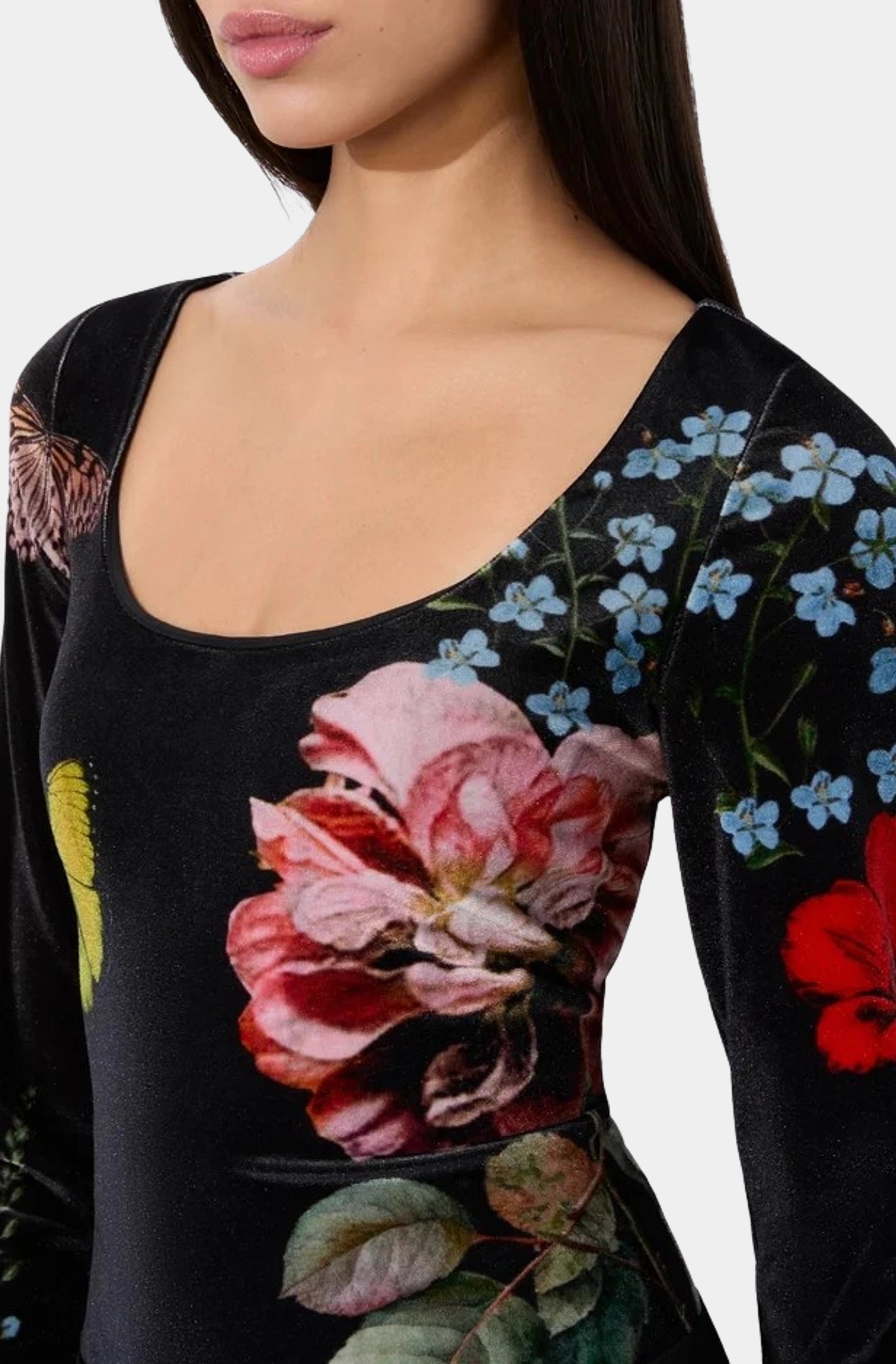 Delaina Scoop Neck Long Sleeve Top